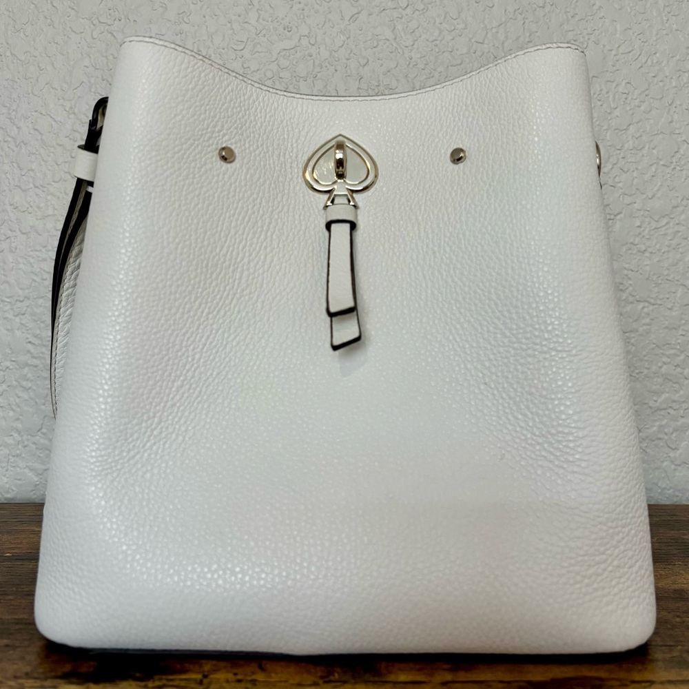 Kate Spade Leather Marti Small Bucket Bag Shoulder Crossbody White Silver - Picture 11 of 12